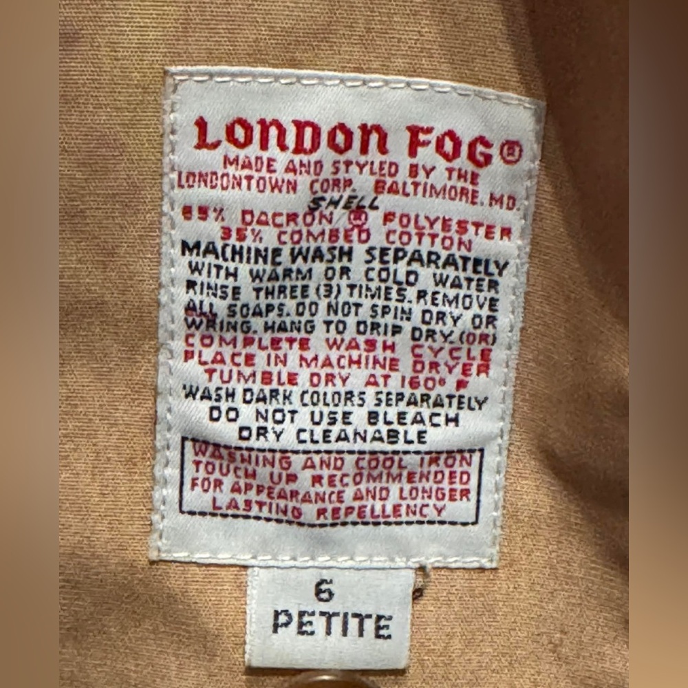 London Fog Beige Coat size 6 petite has 2 tiny dot marks not noticeable see pics - Picture 4 of 8